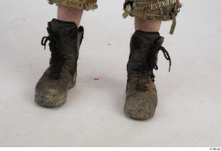 Photos John Hopkins Army Postapocalyptic feet shoes 0001.jpg